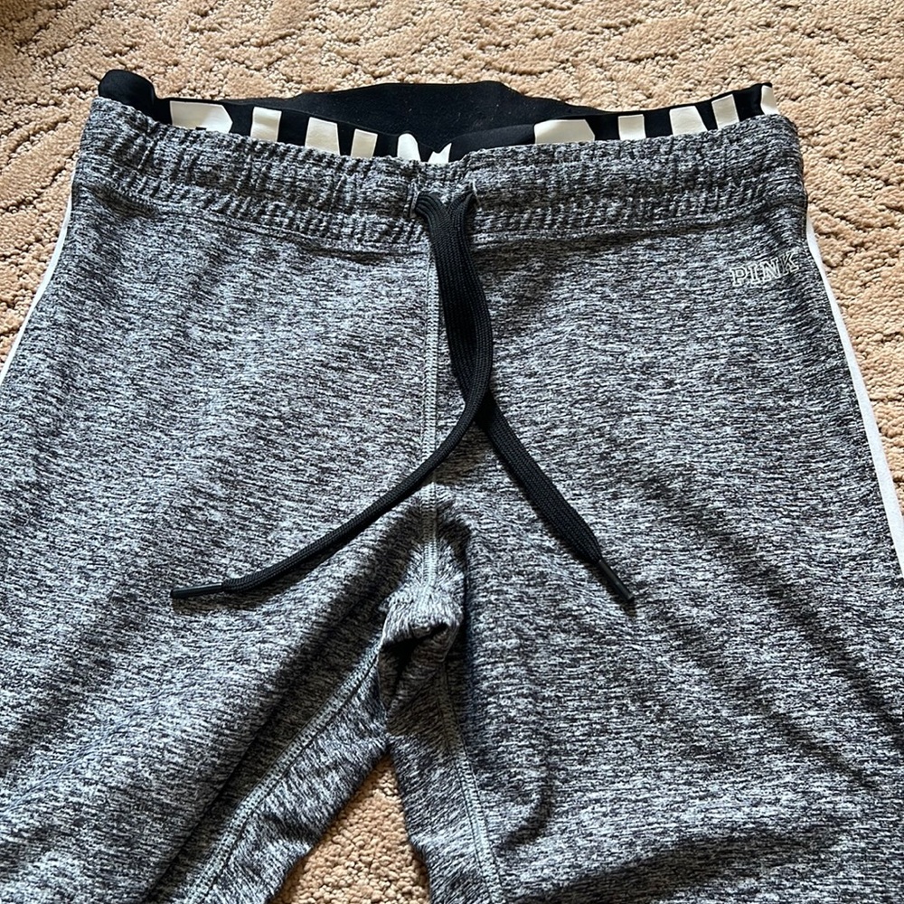 VS PINK jogger